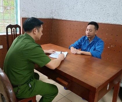 Quảng Ninh: Bắt tạm giam nguyên trưởng phòng một doanh nghiệp ở Cẩm Phả - Ảnh 1.