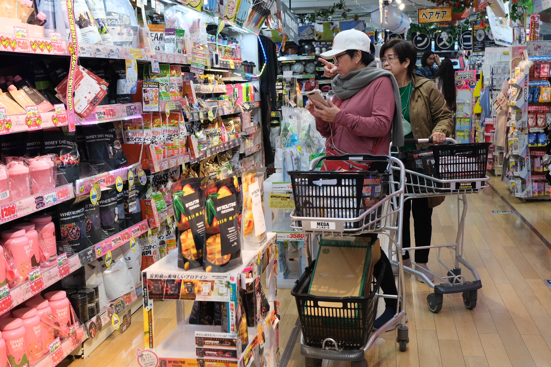 Đi Nhật Bản mà không biết khu mua sắm 'ngon, bổ, rẻ' này thì tiếc 'đứt ruột' - Ảnh 8. Đi Nhật Bản mà không biết khu mua sắm 'ngon, bổ, rẻ' này thì tiếc 'đứt ruột' - Ảnh 8.