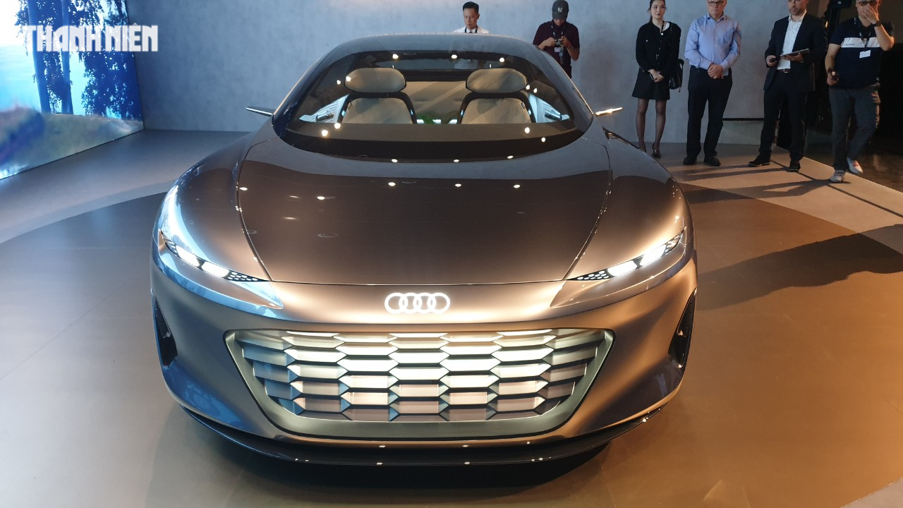 Cận cảnh Audi Grandsphere Concept, xe tương lai có một không hai trên thế giới - Ảnh 2.