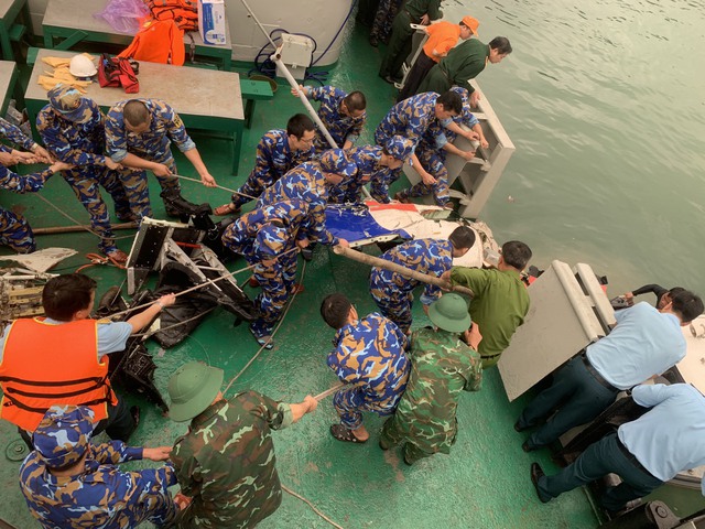 Rút kinh nghiệm công tác cứu hộ, cứu nạn vụ trơi trực thăng ở Quảng Ninh - Ảnh 2.