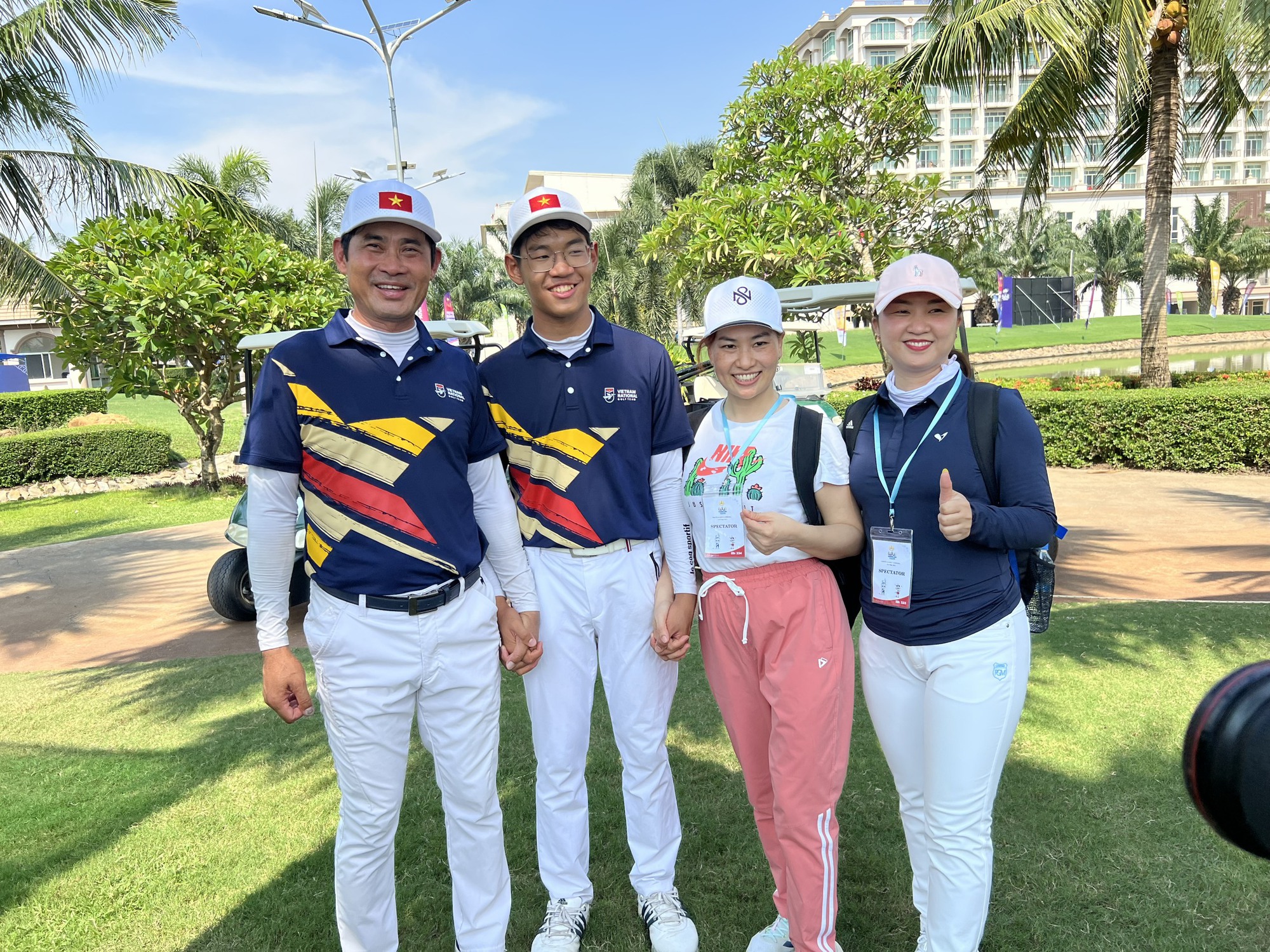 Tay golf trẻ 15 tuổi Lê Khánh Hưng giành HCV SEA Games lịch sử: 'Tôi khóc vì tự hào' - Ảnh 2.