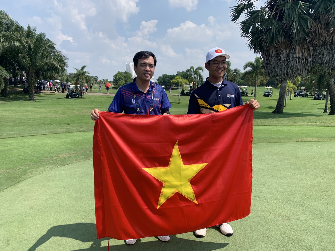 Tay golf trẻ 15 tuổi Lê Khánh Hưng giành HCV SEA Games lịch sử: 'Tôi khóc vì tự hào' - Ảnh 4.