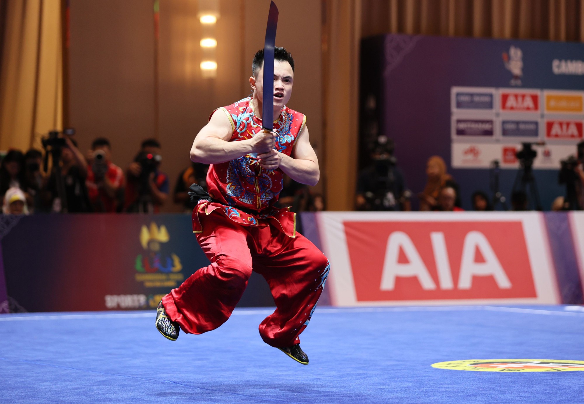 Nối bước thần tượng, chàng trai Tày lần đầu giành HCV SEA Games môn wushu - Ảnh 3. Nối bước thần tượng, chàng trai Tày lần đầu giành HCV SEA Games môn wushu - Ảnh 3.