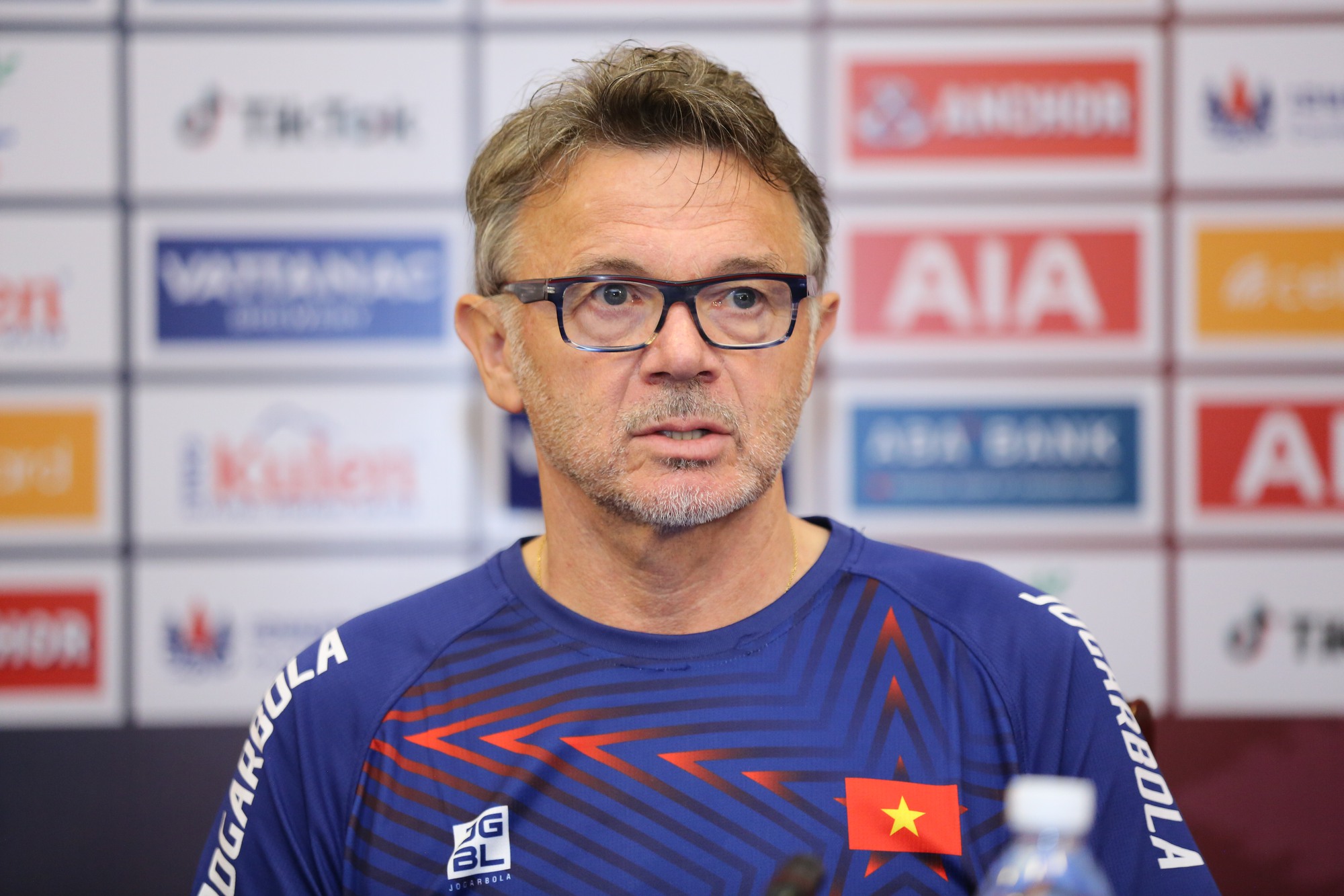 HLV Troussier: 'U.22 Việt Nam giàu năng lượng, sẵn sàng thắng Indonesia để vào chung kết' - Ảnh 4.