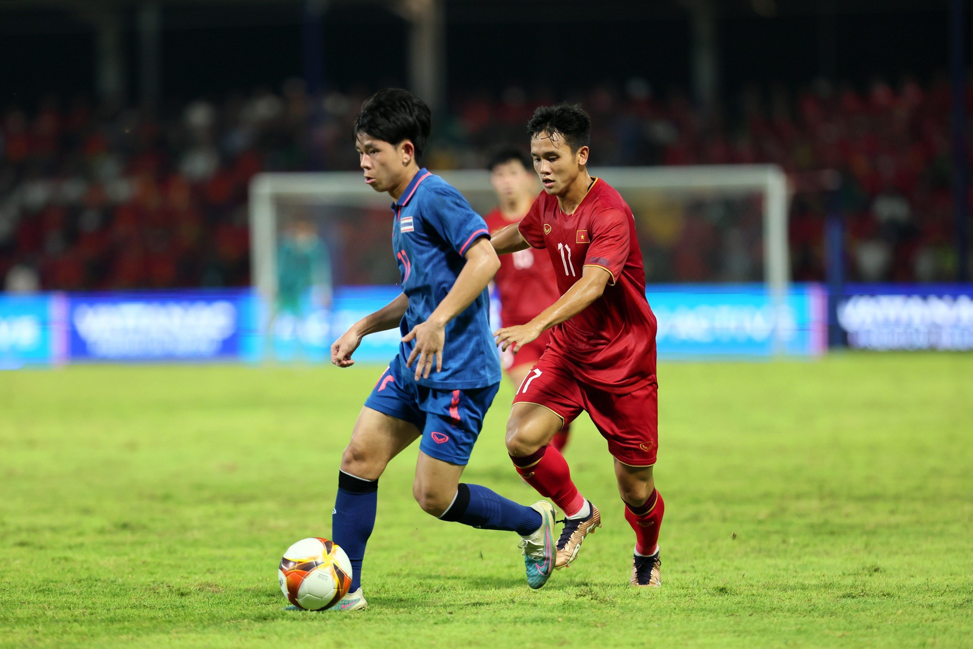 Lịch thi đấu bóng đá nam SEA Games 32 hôm nay 13.5: U.22 Việt Nam quyết chiến với U.22 Indonesia - Ảnh 3.