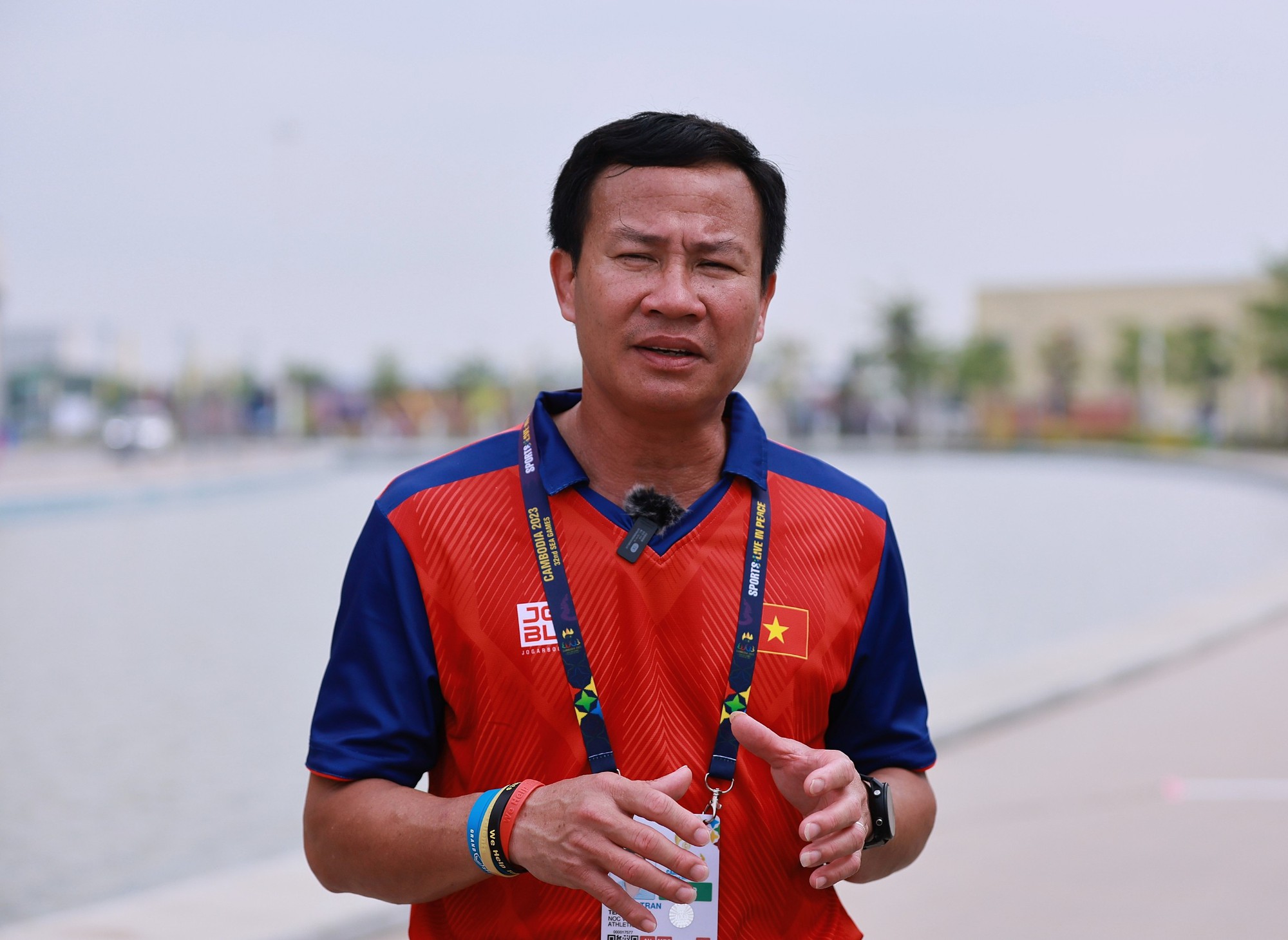 Giao lưu Báo Thanh Niên tại Campuchia, Nguyễn Thị Oanh tiết lộ bất ngờ kỳ tích SEA Games 32 - Ảnh 1.