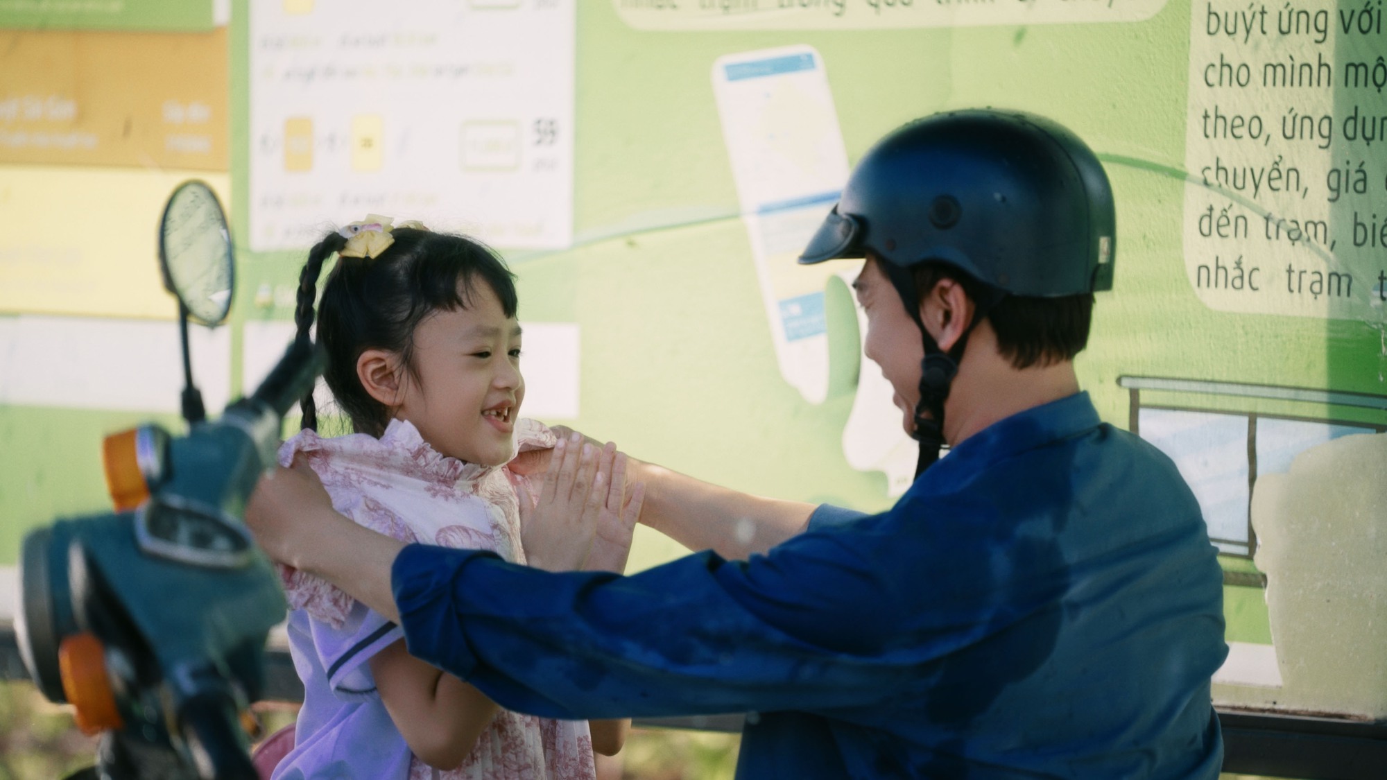 Dàn sao Việt nô nức đến dự sinh nhật của Hồ Việt Trung