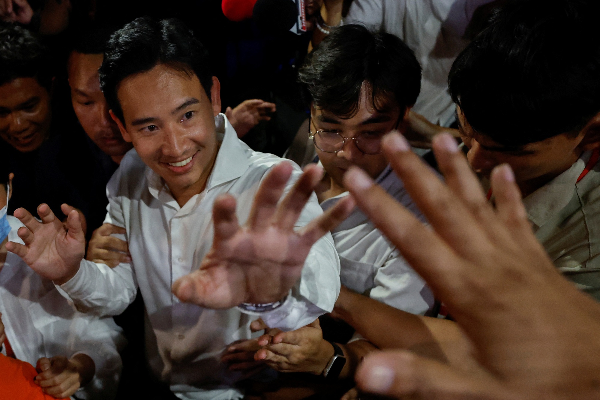 Đảng đối lập Thái Lan vượt qua các đảng phái quân sự trong cuộc bầu cử - Ảnh 1.