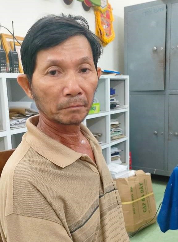 Ninh Thuận: Khởi tố kẻ gây thương vong 3 người trong gia đình nhà hàng xóm - Ảnh 1.