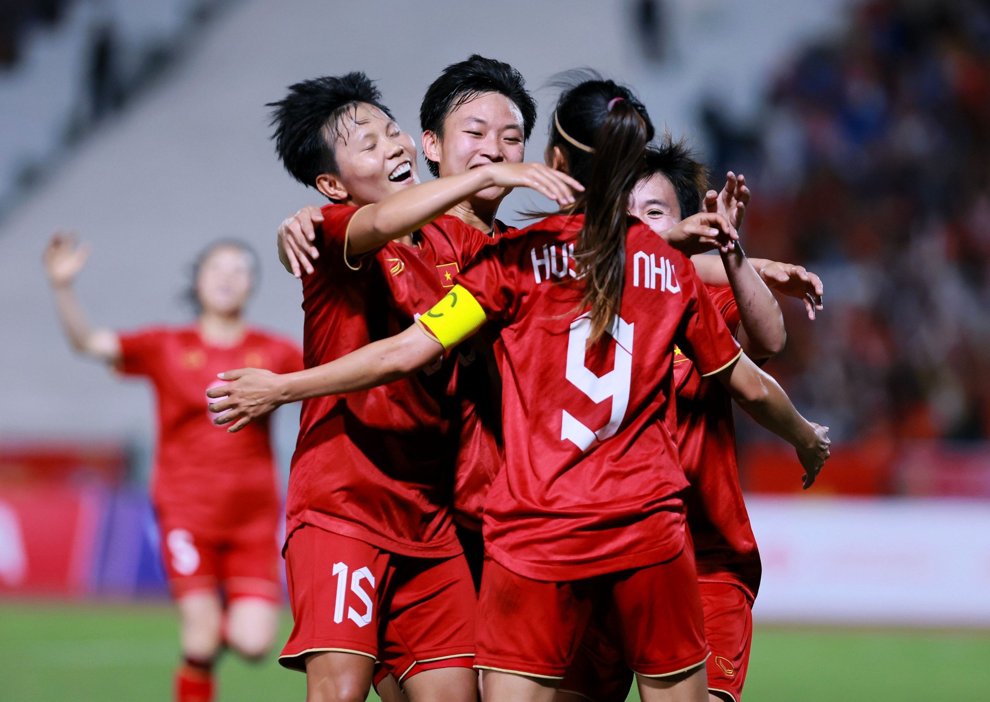 Phóng viên Mỹ trả lời Báo Thanh Niên: 'World Cup 2023 là bệ phóng để bóng đá nữ Việt Nam trưởng thành'  - Ảnh 5.