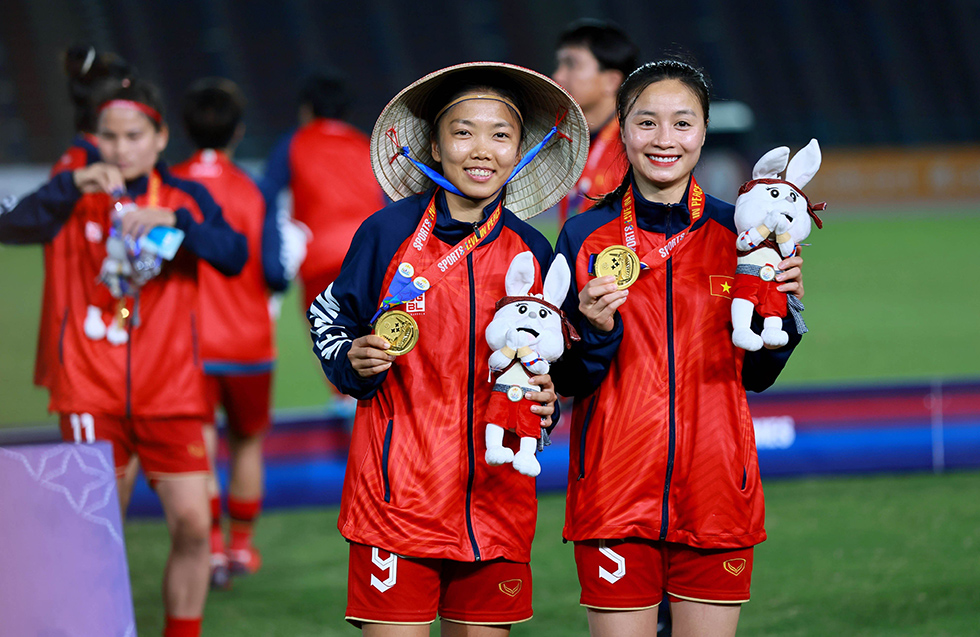 Đội tuyển nữ Việt Nam và cú hích hướng đến chân trời World Cup  - Ảnh 9.