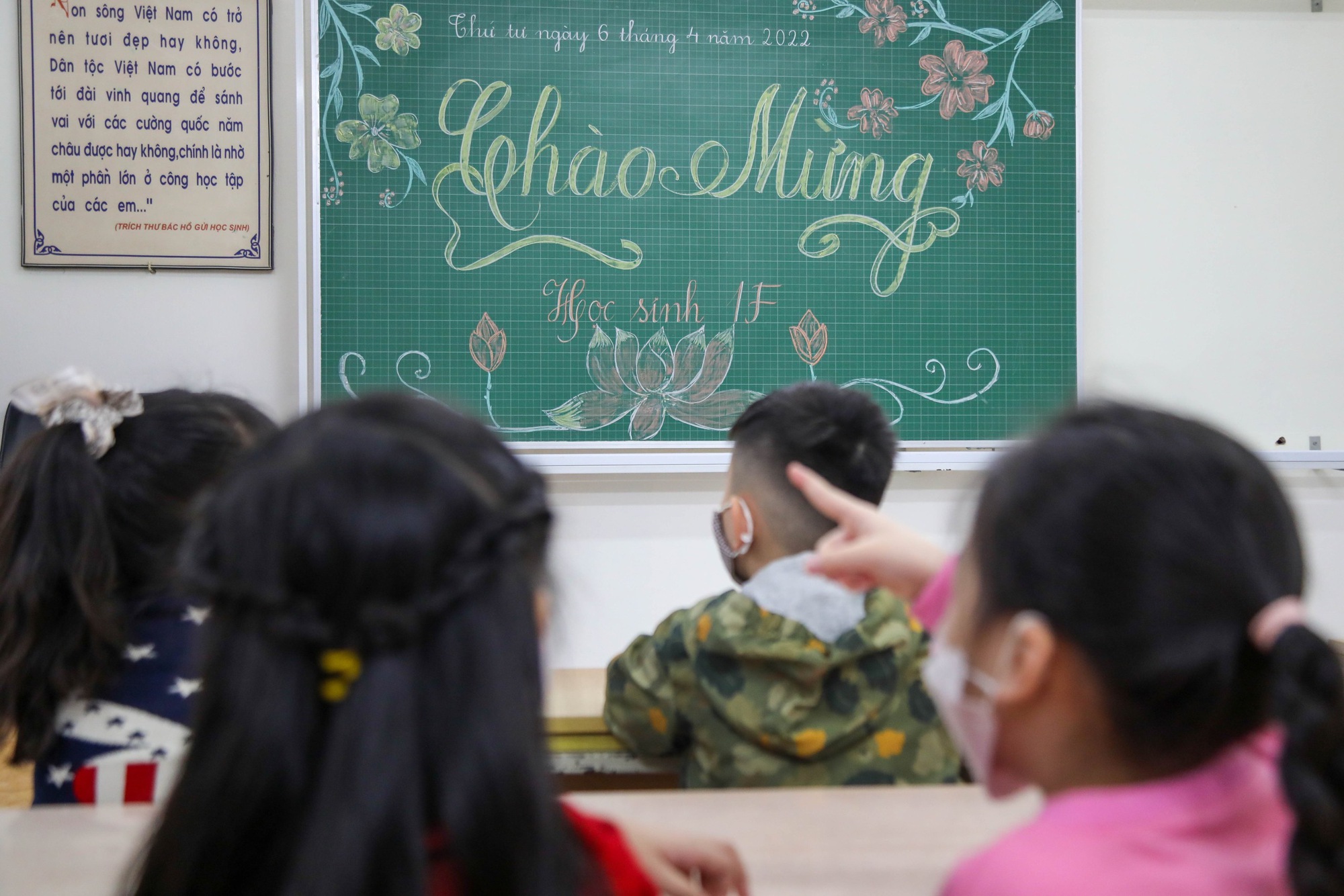 Wird Hanoi seinen Einschreibungsplan bei der Neuordnung der Verwaltungseinheiten ändern? - Foto 1. Hà Nội có thay đổi phương án tuyển sinh khi sắp xếp đơn vị hành chính?- Ảnh 1.