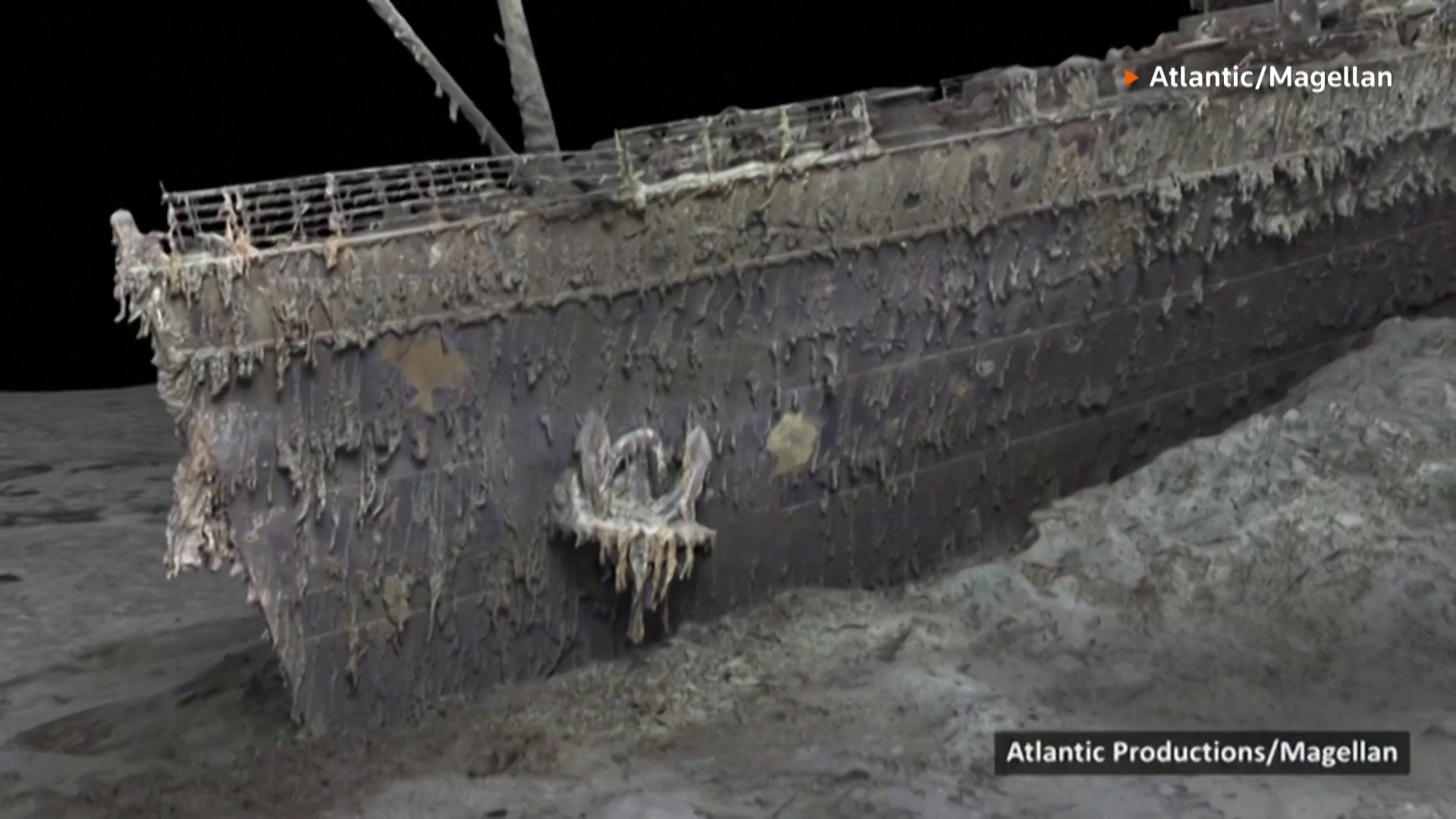 Hé lộ hình ảnh 3D hoàn chỉnh của xác tàu Titanic - Ảnh 1.