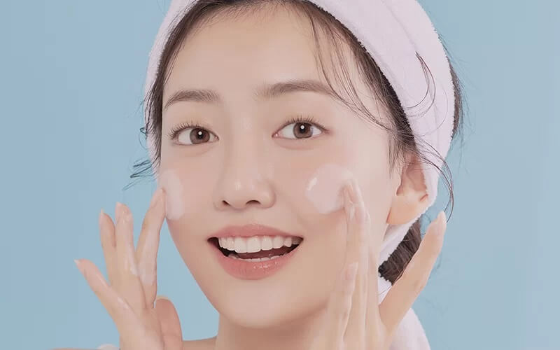 5 bước skincare buổi tối thúc đẩy tăng sinh collagen cho làn da căng mịn,  tươi trẻ
