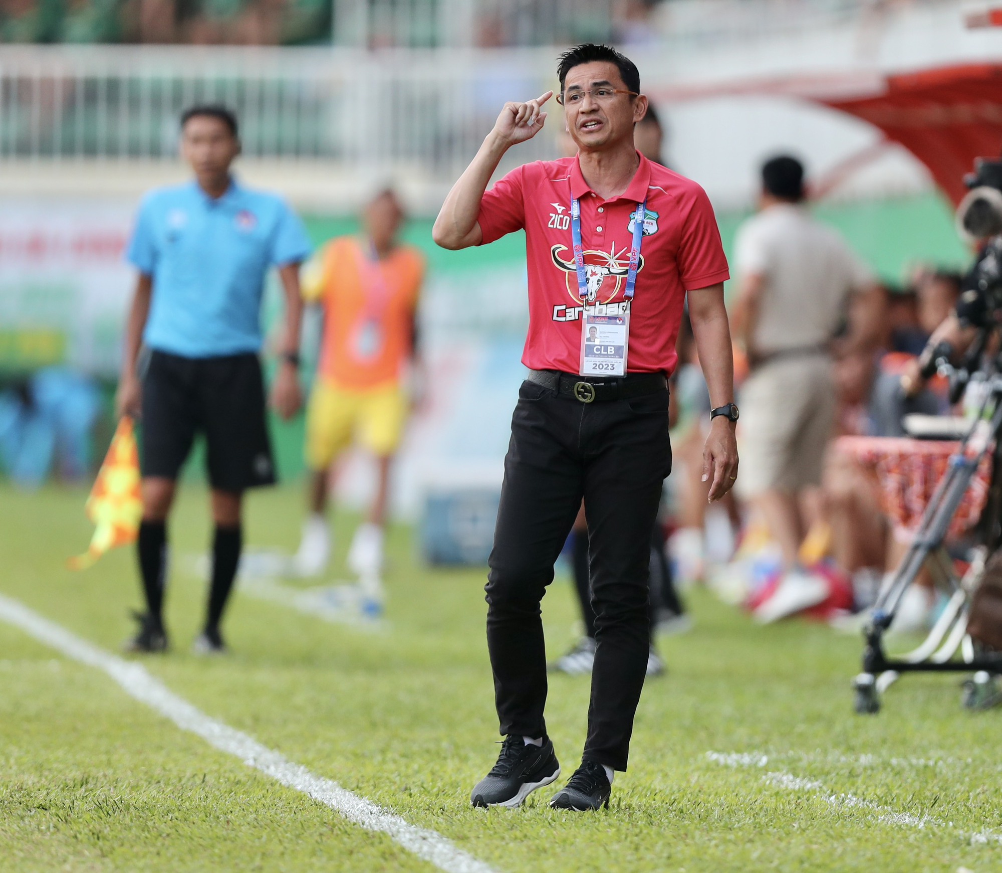 Coach Kiatisak regretted when HAGL drew the best team in V-League 2023 ...