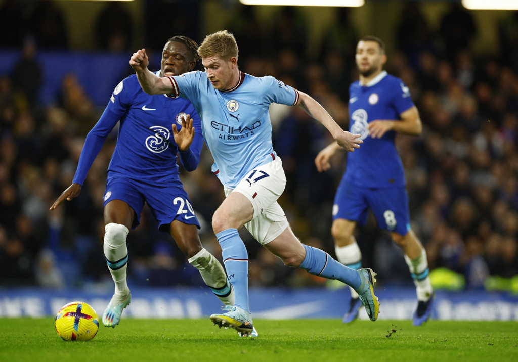 Sân vận động Etihad Tâm điểm của Giải Ngoại Hạng Anh và Niềm Tự Hào của Manchester City