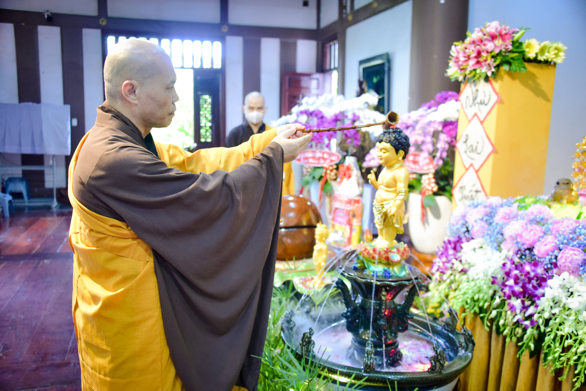 Lễ Phật Đản 2641 tại Tu viện Long Quang Huế tại Chùa Giác Minh Đà Nẵng  và Chùa Từ Hiếu ở Saigon  Tâm Thư Yểm Trợ cuộc Tuyệt thực tại