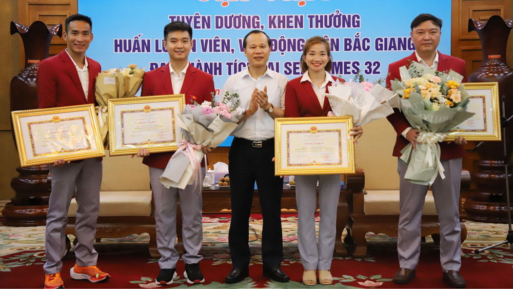 Nguyễn Thị Oanh và Phạm Tiến Sản được nhận thưởng lớn từ quê hương Bắc Giang - Ảnh 4.