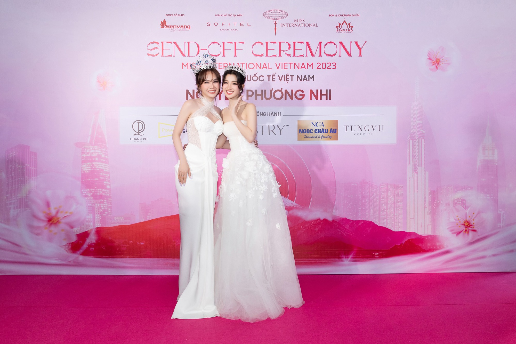 Á hậu Thảo Nhi Lê đọ sắc với Hoa hậu Quốc tế 2022 - Ảnh 4.