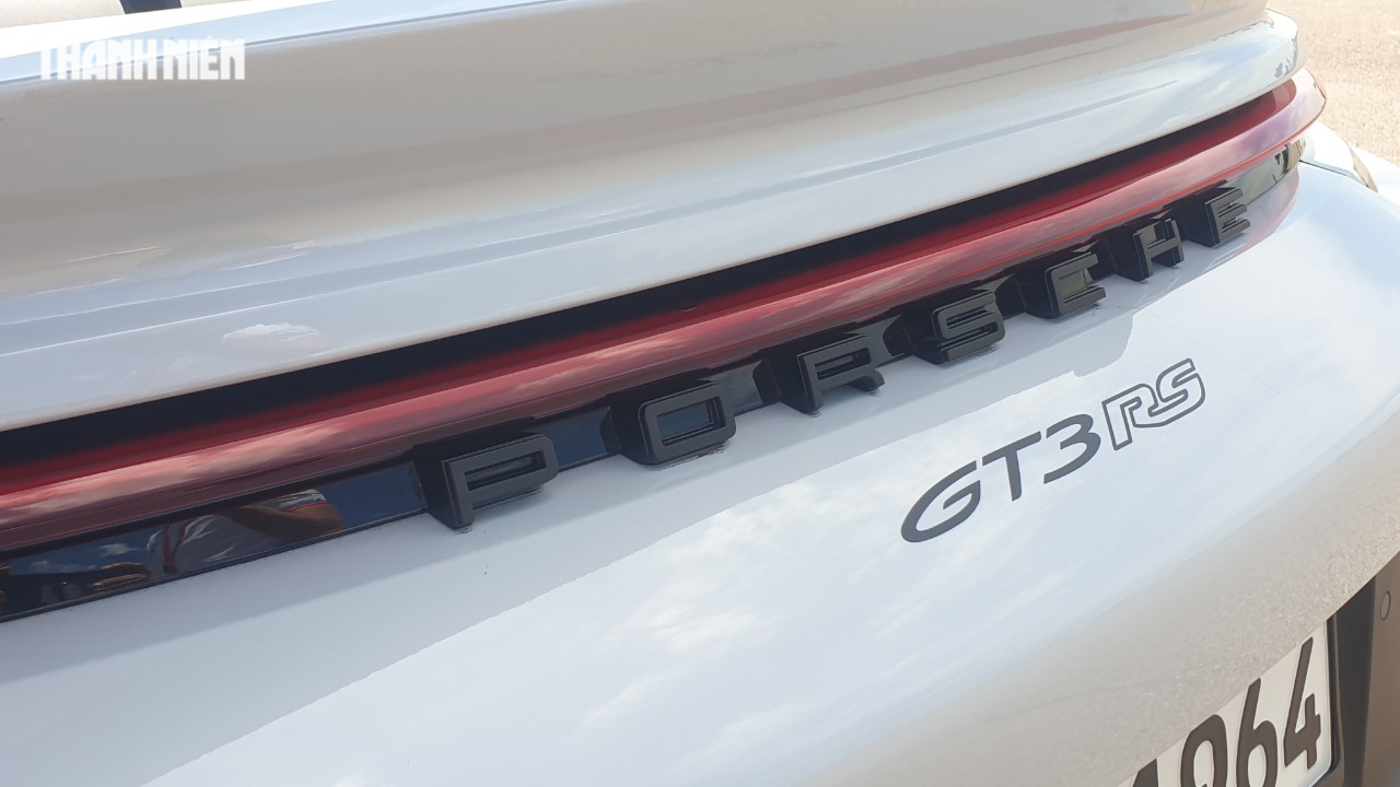 'Ngắm tận mắt, sờ tận tay' xe sang thể thao Porsche 911 GT3 RS 2023 - Ảnh 7.