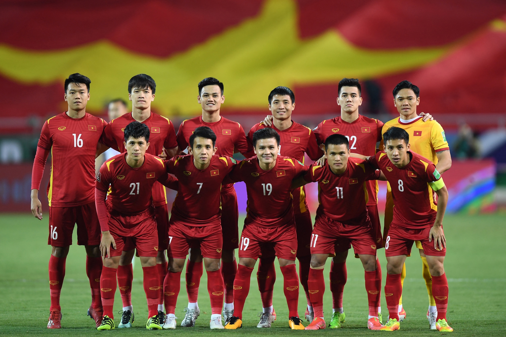 Mục tiêu lọt vào tốp 10 châu Á của đội tuyển Việt Nam dưới thời ông Troussier có khả thi? - Ảnh 3.