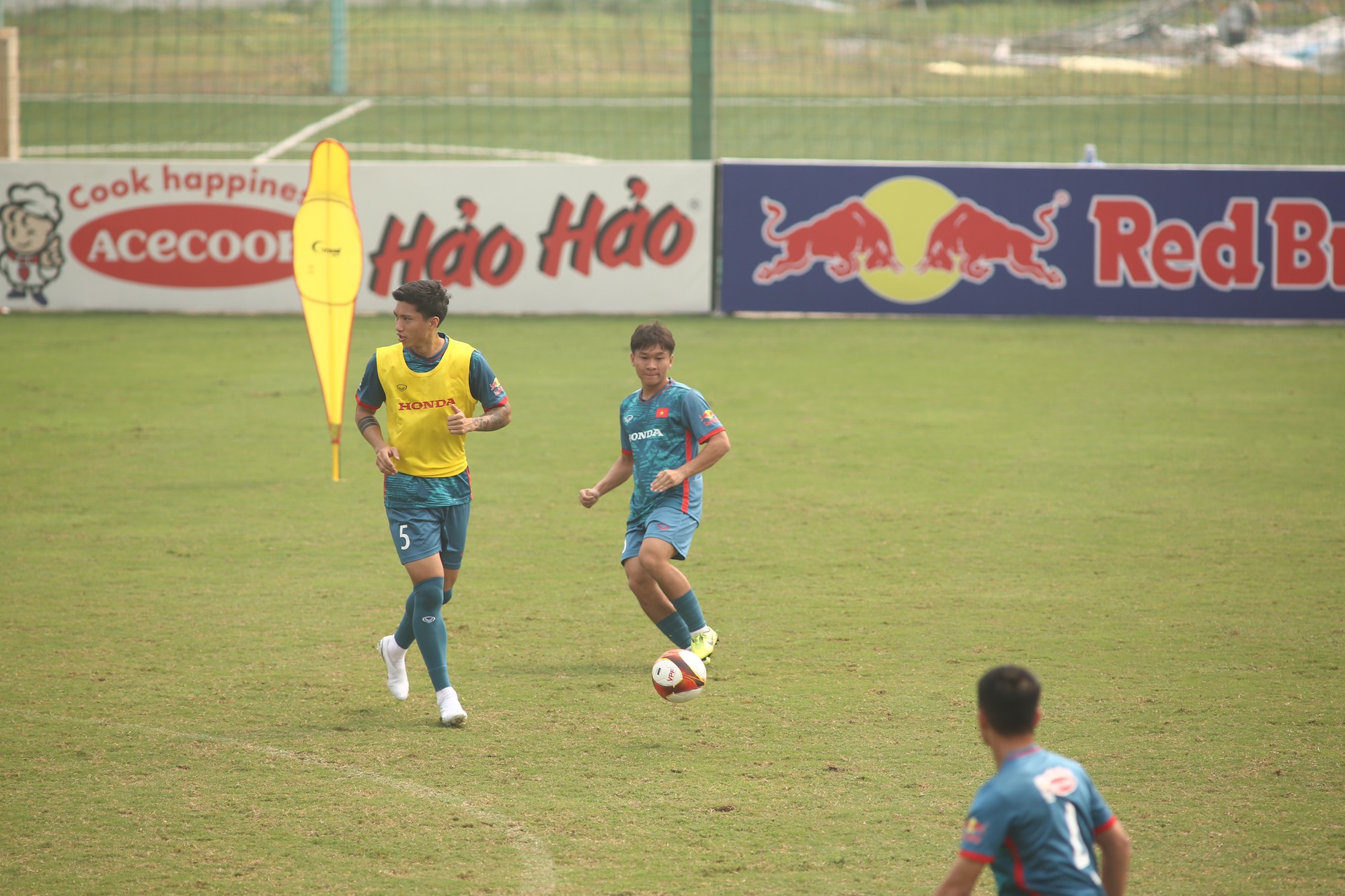 Chờ màn ra mắt của HLV Troussier với đội tuyển Việt Nam - Ảnh 5.