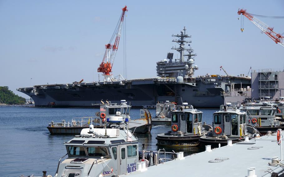 Điều tra đường dây buôn lậu ma túy trên tàu sân bay USS Ronald Reagan - Ảnh 1. Điều tra đường dây buôn lậu ma túy trên tàu sân bay USS Ronald Reagan - Ảnh 1.