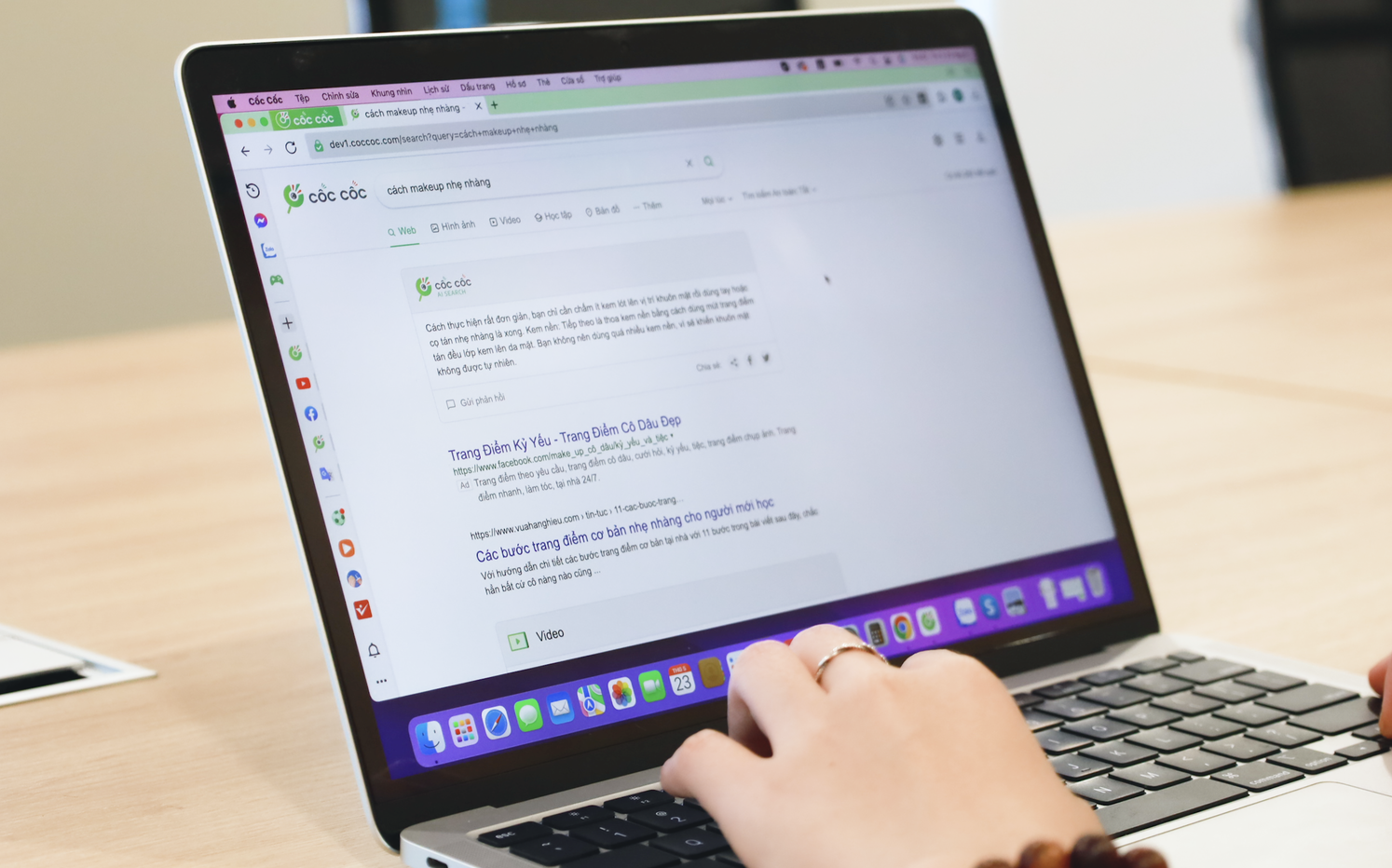 Cốc Cốc chính thức ra mắt AI Chat và AI Search tối ưu hoá người dùng Việt - Ảnh 2. Cốc Cốc chính thức ra mắt AI Chat và AI Search tối ưu hoá người dùng Việt - Ảnh 2.