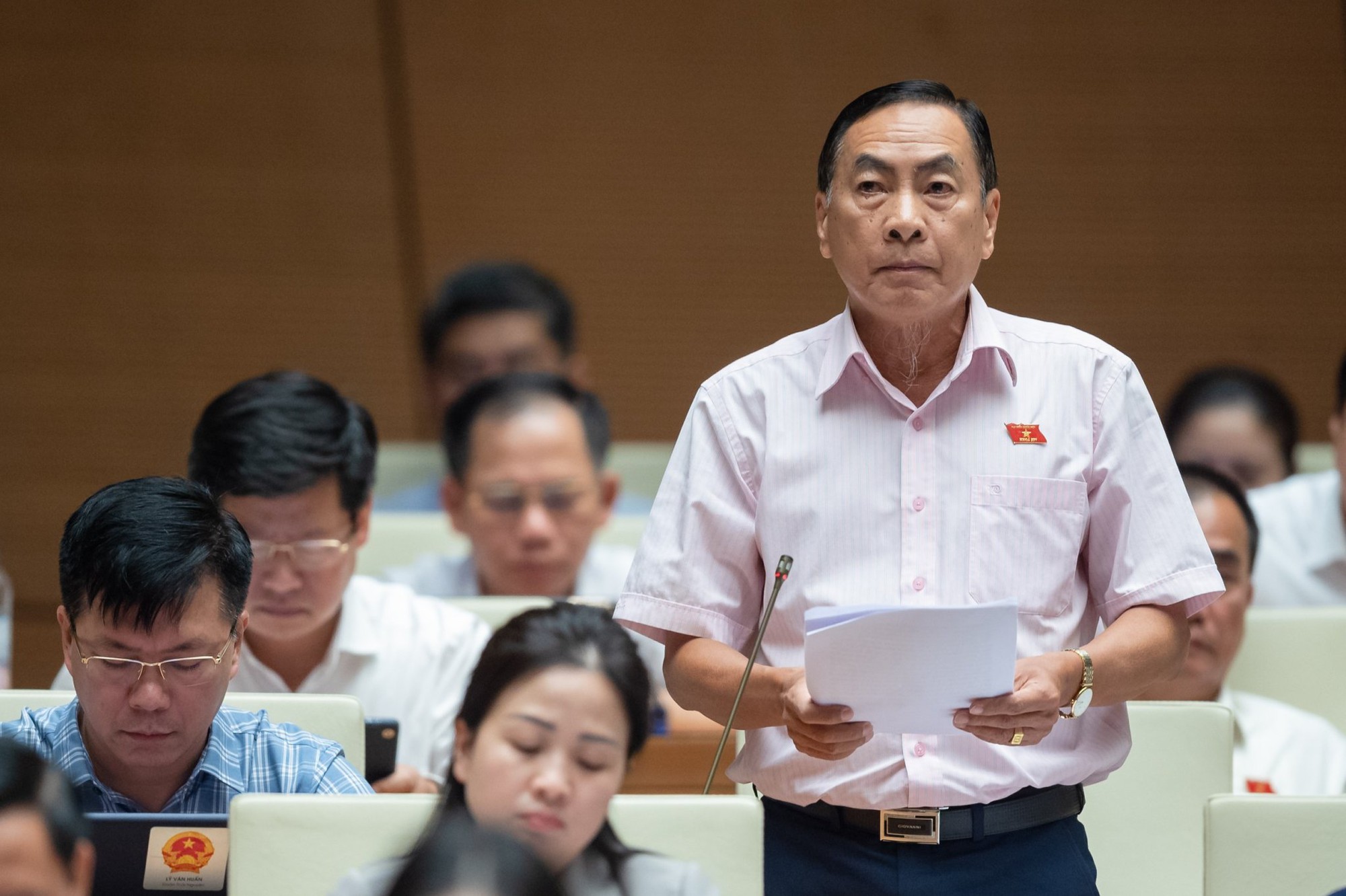 Đại biểu Quốc hội: Việt Nam có quá ít sân bay - Ảnh 2. Đại biểu Quốc hội: Việt Nam có quá ít sân bay - Ảnh 2.