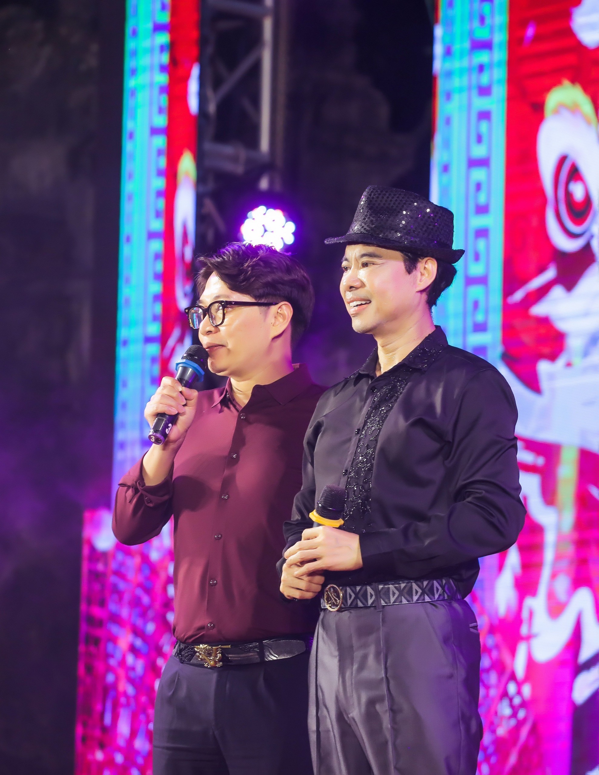 Lý Hùng khoe giọng hát với Ngọc Sơn, tiết lộ mối thân tinh của cả hai - Ảnh 2.