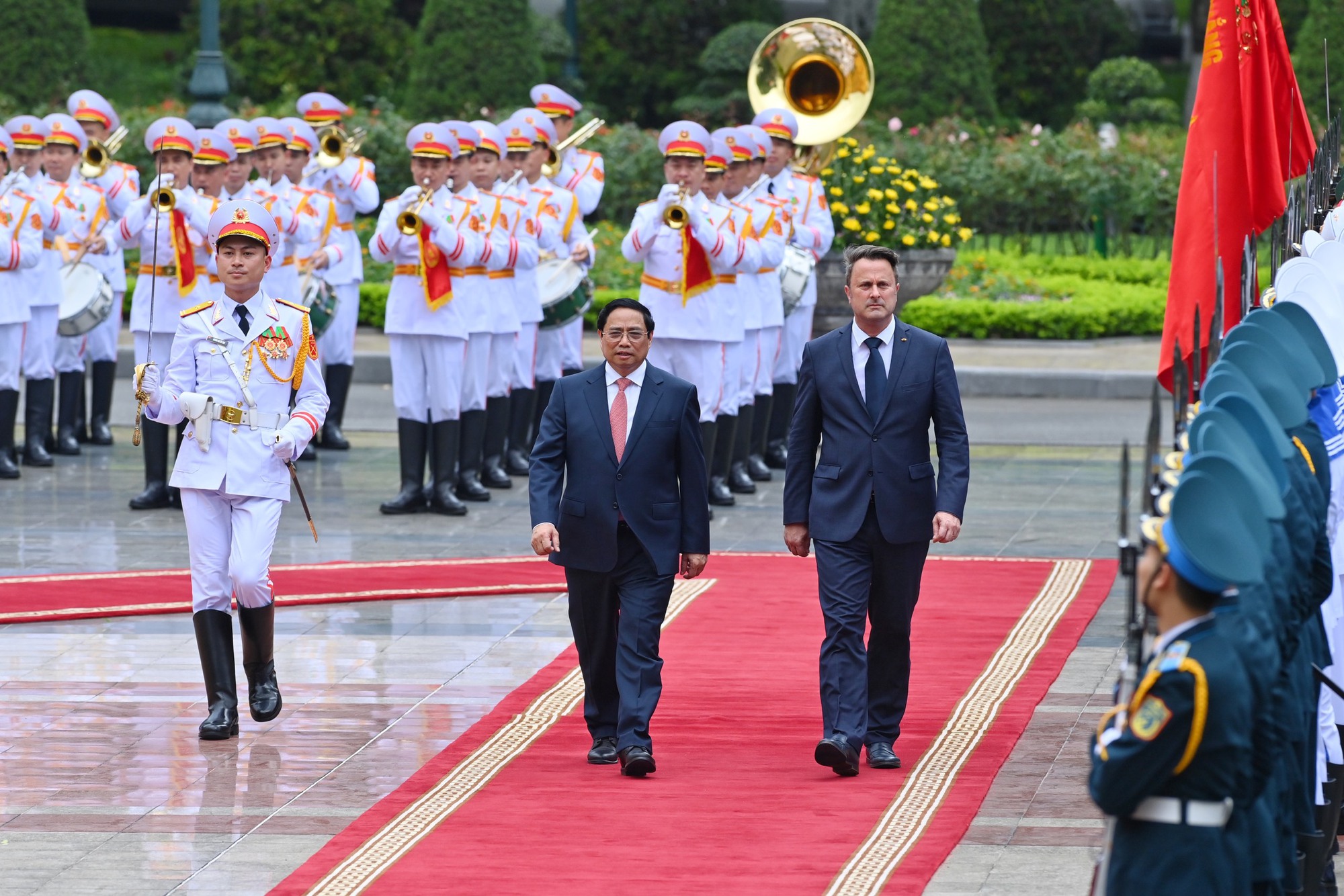 Thủ tướng Phạm Minh Chính chủ trì lễ đón Thủ tướng Luxembourg - Ảnh 4.