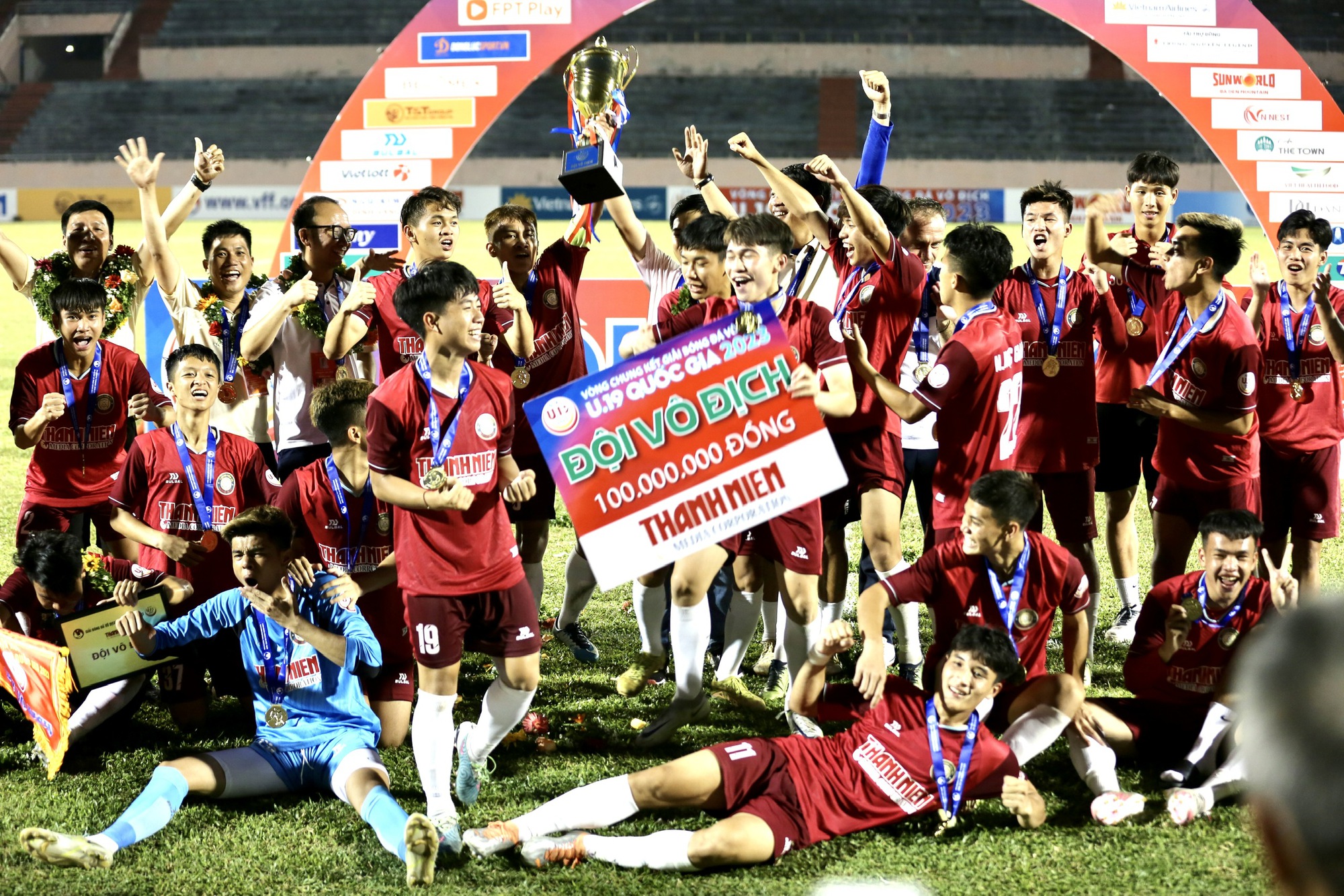 Ngọc Mỹ tỏa sáng, Thanh Hóa vô địch U.19 quốc gia 2023 - Ảnh 7.