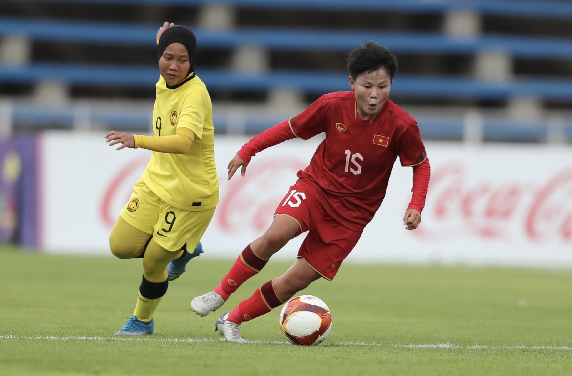 Nữ tuyển thủ Bích Thùy: ‘Đội tuyển nữ Việt Nam đã thích nghi thời tiết nắng nóng’ - Ảnh 3.