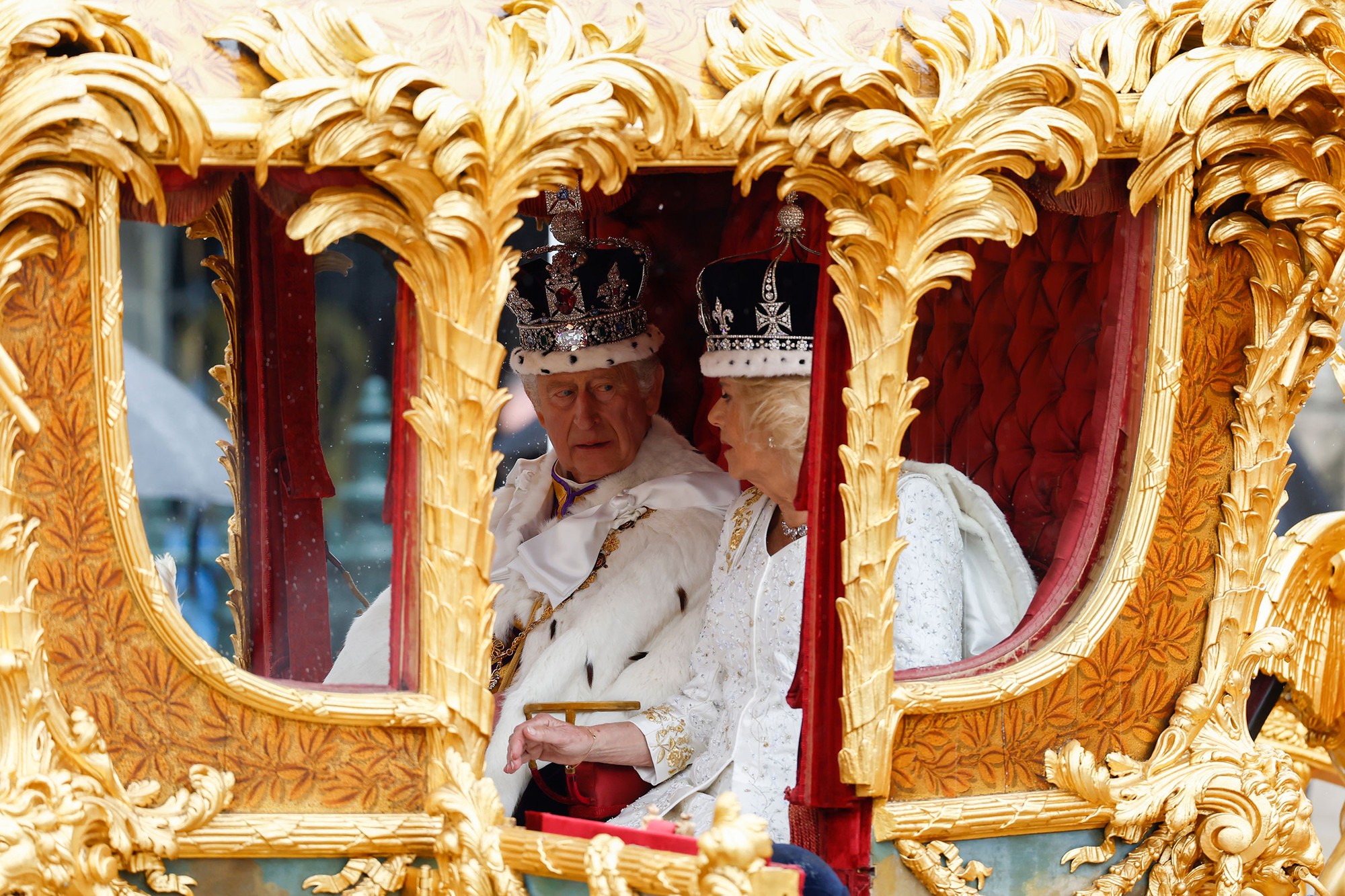 Vua Charles III chính thức lên ngôi - Ảnh 19.