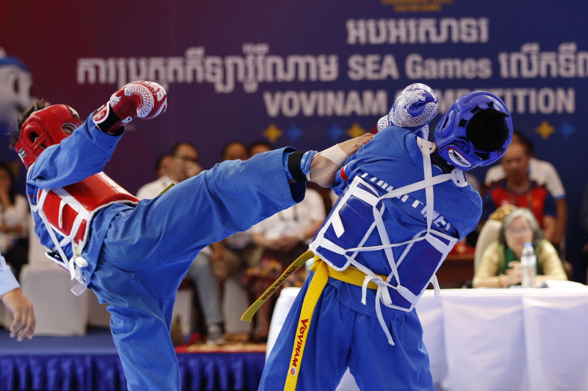 Võ sĩ sốt cao 39 độ vẫn đoạt HCV SEA Games, mong vovinam Việt Nam lan tỏa - Ảnh 3.