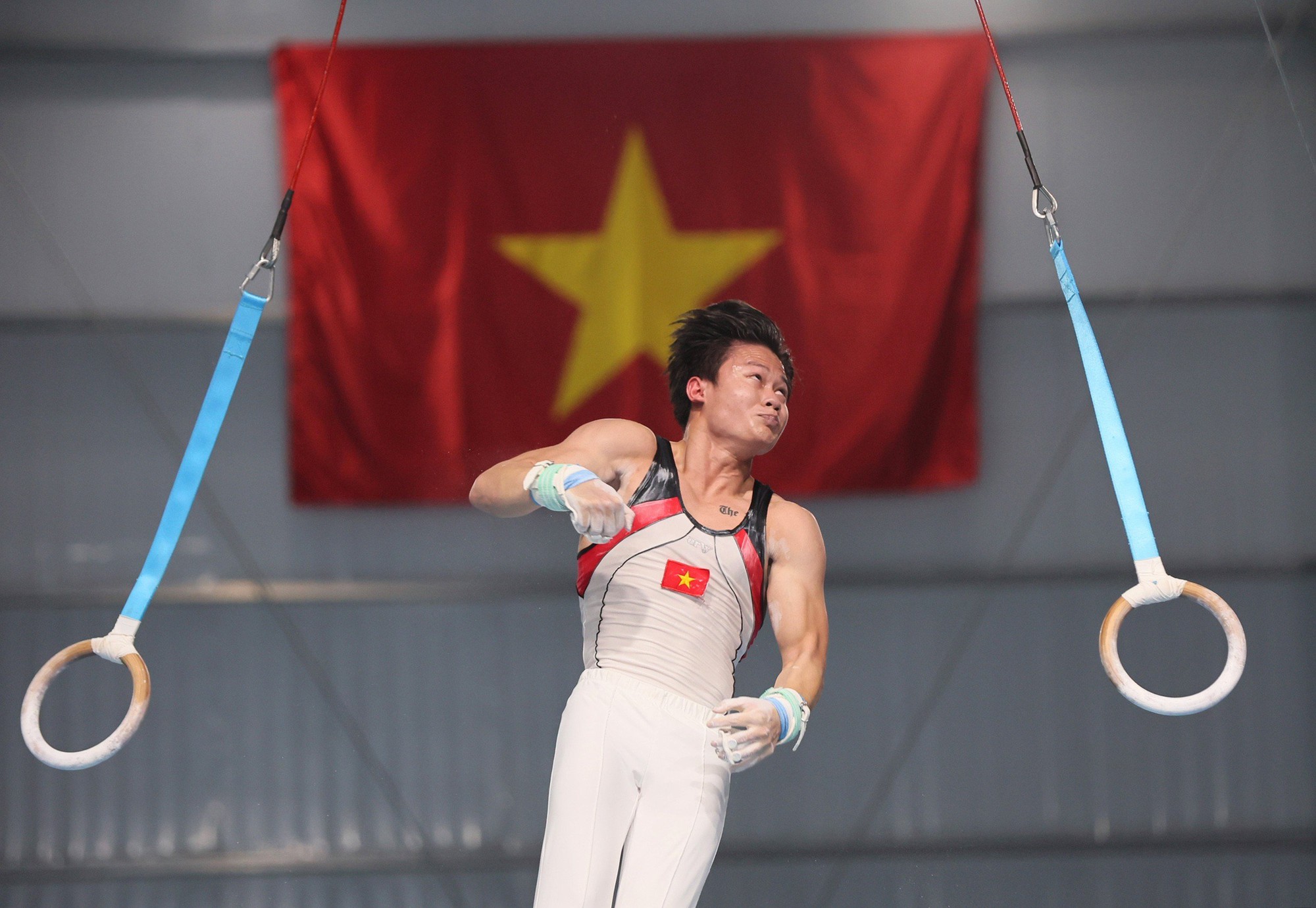 Tinh thần đoàn kết giúp Việt Nam thắng đội mạnh, giành HCV SEA Games 32 - Ảnh 5.