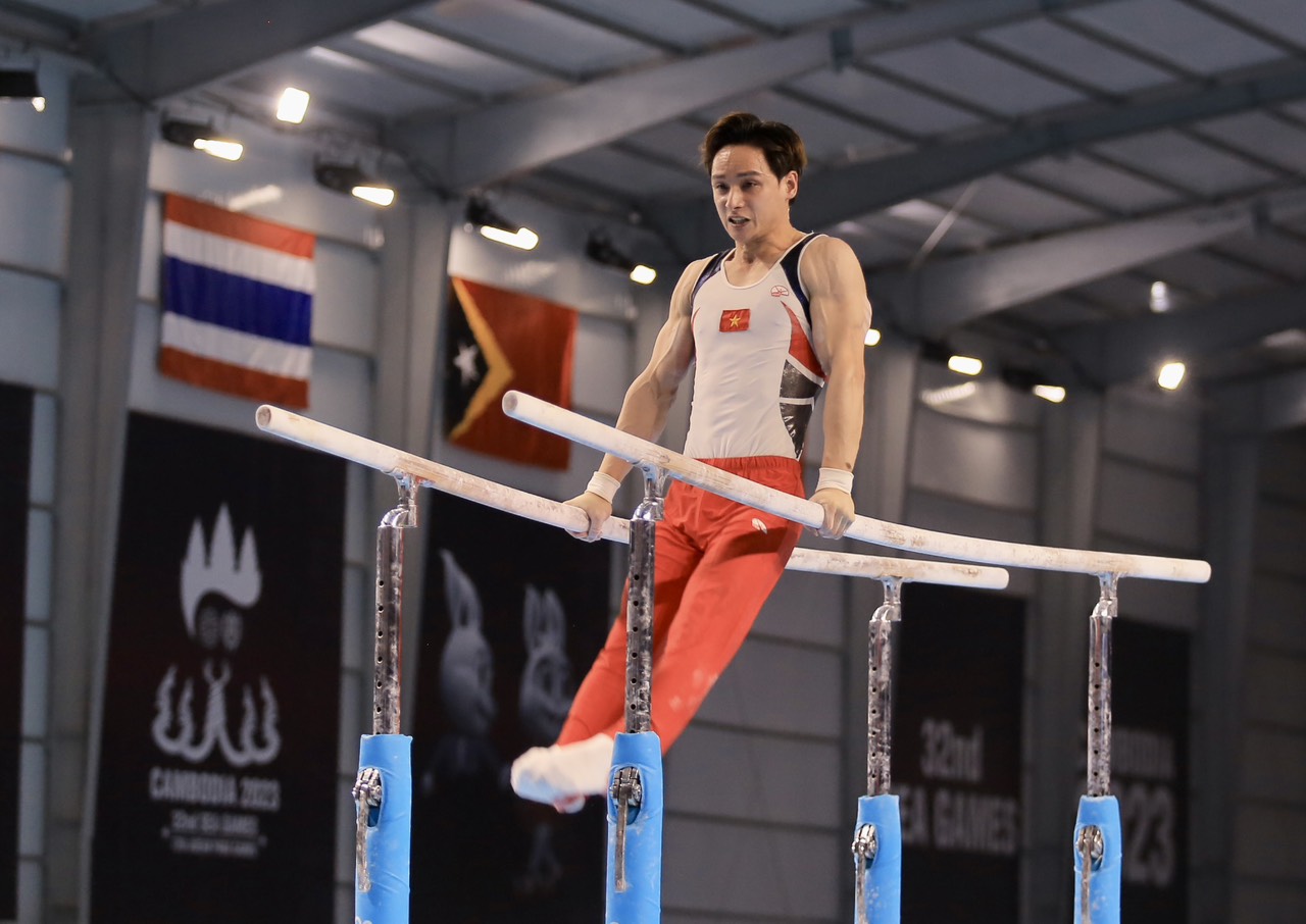 Nhà vô địch SEA Games Đinh Phương Thành: 'Xuất phát điểm của em kém hơn Carlos Yulo' - Ảnh 4.