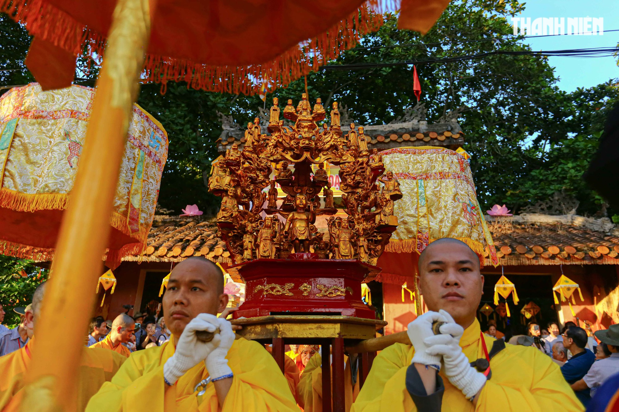 Đại lễ Phật đản: Người Huế trang nghiêm rước Phật - Ảnh 6.