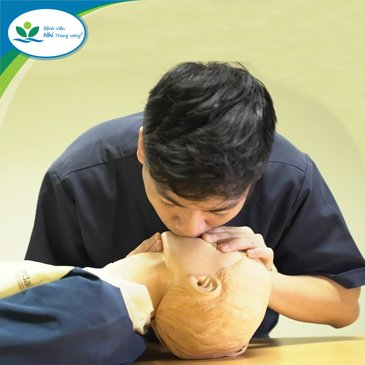 Từ vụ bé 7 ngày tuổi ngừng thở do sặc sữa, bác sĩ chỉ cách xử trí- Ảnh 4. Từ vụ bé 7 ngày tuổi ngừng thở do sặc sữa, bác sĩ chỉ cách xử trí- Ảnh 4.