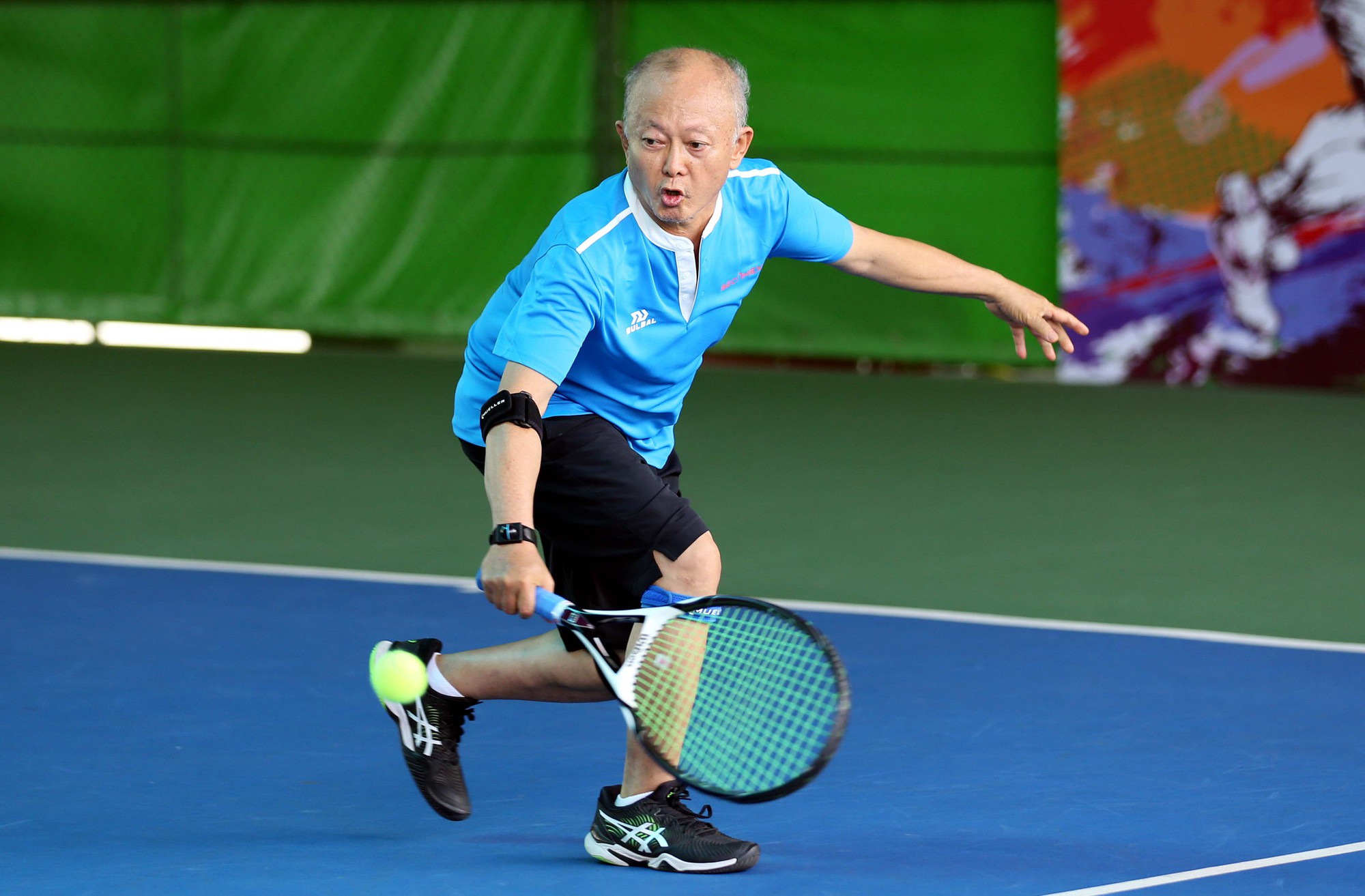 ការប្រកួតកីឡាវាយកូនបាល់ដ៏រំភើបដើម្បីអបអរសាទរទិវាសារព័ត៌មានបដិវត្តន៍វៀតណាម - រូបថត ១២. Hào hứng Giải quần vợt giao lưu chào mừng ngày Báo chí Cách mạng Việt Nam - Ảnh 12.