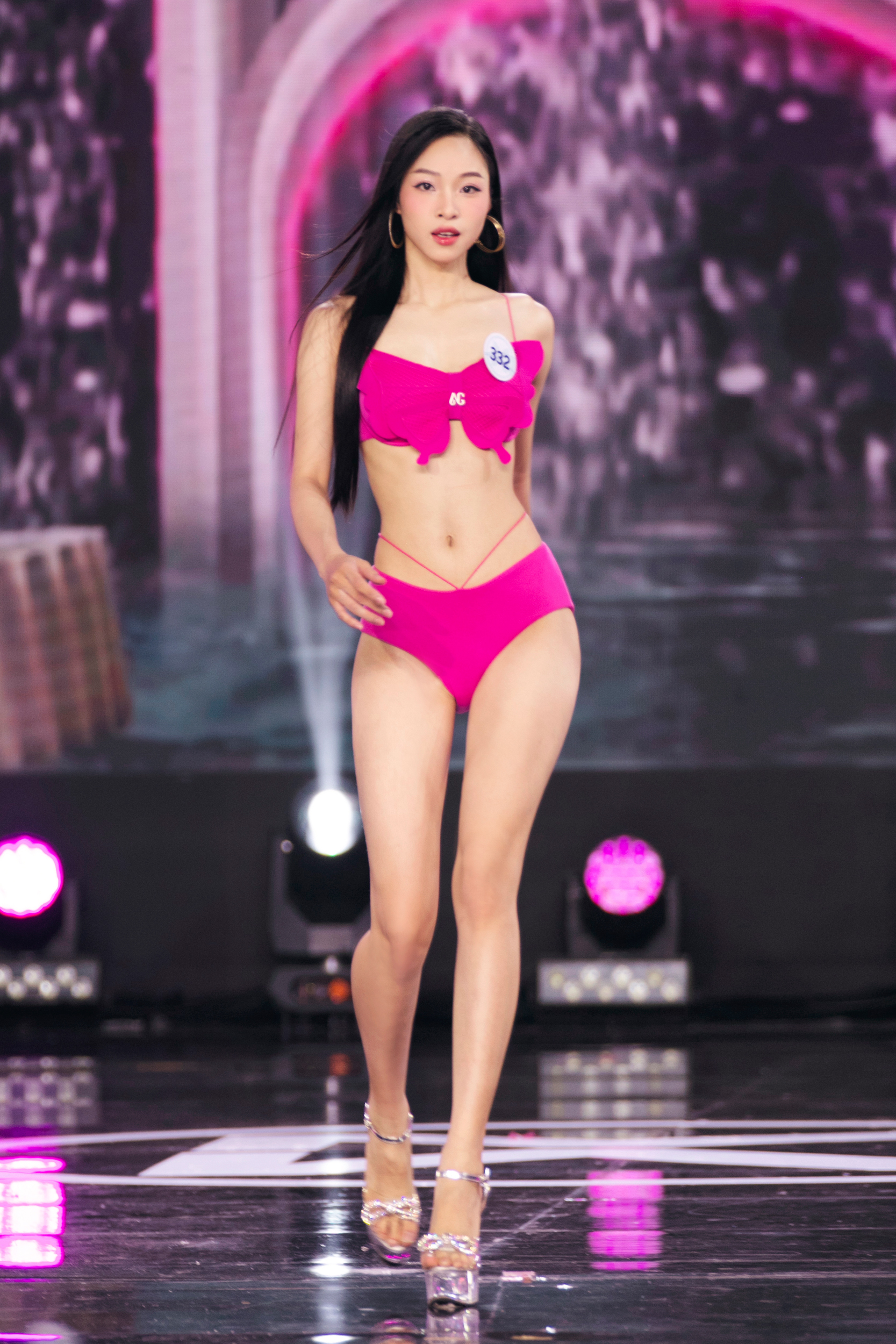 Dàn người đẹp trình diễn bikini nóng bỏng nhất Hoa hậu Thế giới Việt Nam 2023 - Ảnh 7.