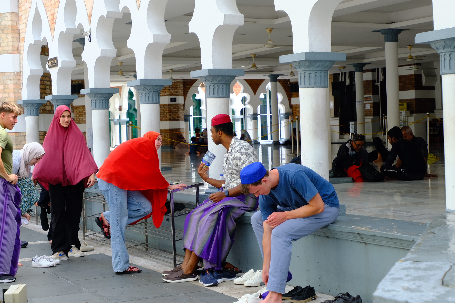 Du lịch Malaysia, nhất định phải tới Thánh đường Hồi giáo Masjid Jamek - Ảnh 9.