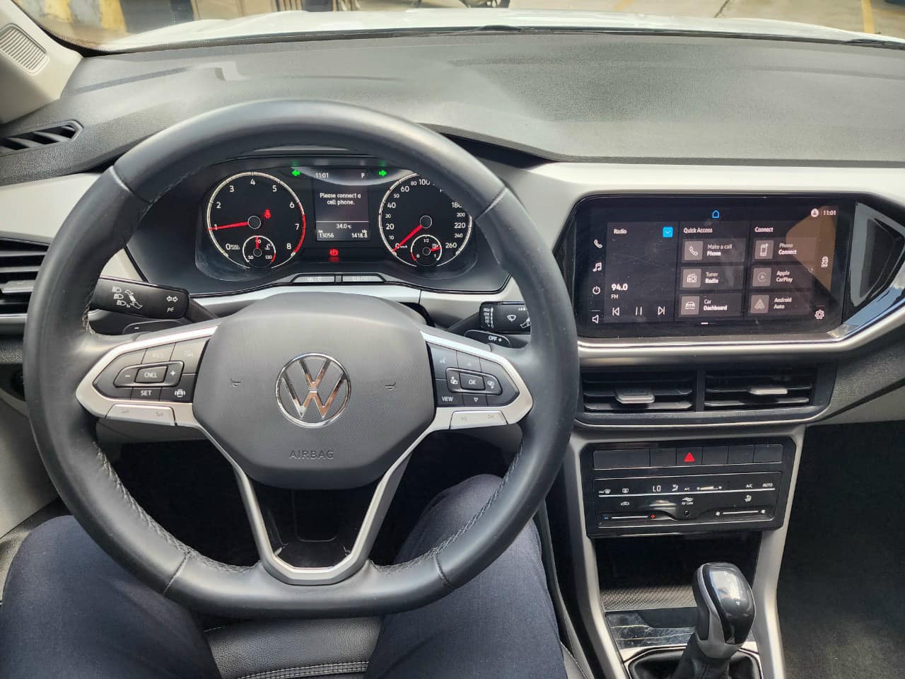 Volkswagen T-Cross kén khách, bán lại 'lỗ' 350 triệu sau 1 năm sử dụng - Ảnh 3. Volkswagen T-Cross kén khách, bán lại 'lỗ' 350 triệu sau 1 năm sử dụng - Ảnh 3.