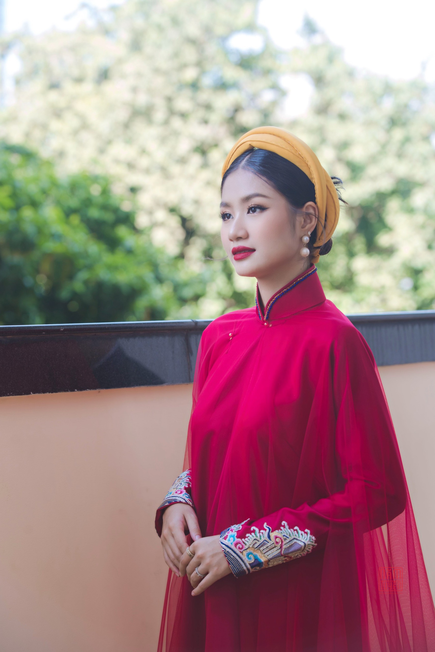 Hoa hậu Nguyễn Thanh Hà nói về việc phá cách, làm biến tướng áo dài - Ảnh 4.