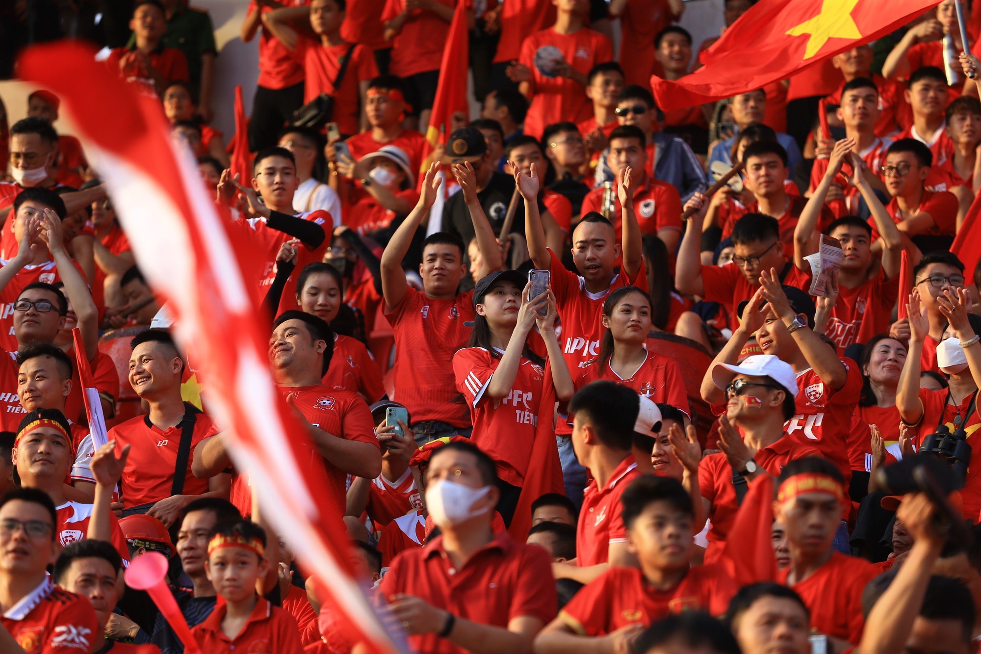 Đội tuyển Việt Nam đấu đội Hồng Kông: Quang Hải đá chính, Công Phượng và Văn Toàn vắng mặt - Ảnh 5.