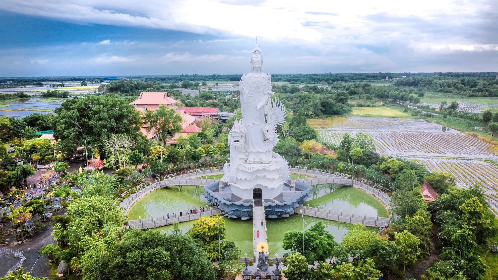 ‘Hầu bao’ 1 triệu đồng, người trẻ có thể đi du lịch hè ở đâu? - Ảnh 9.