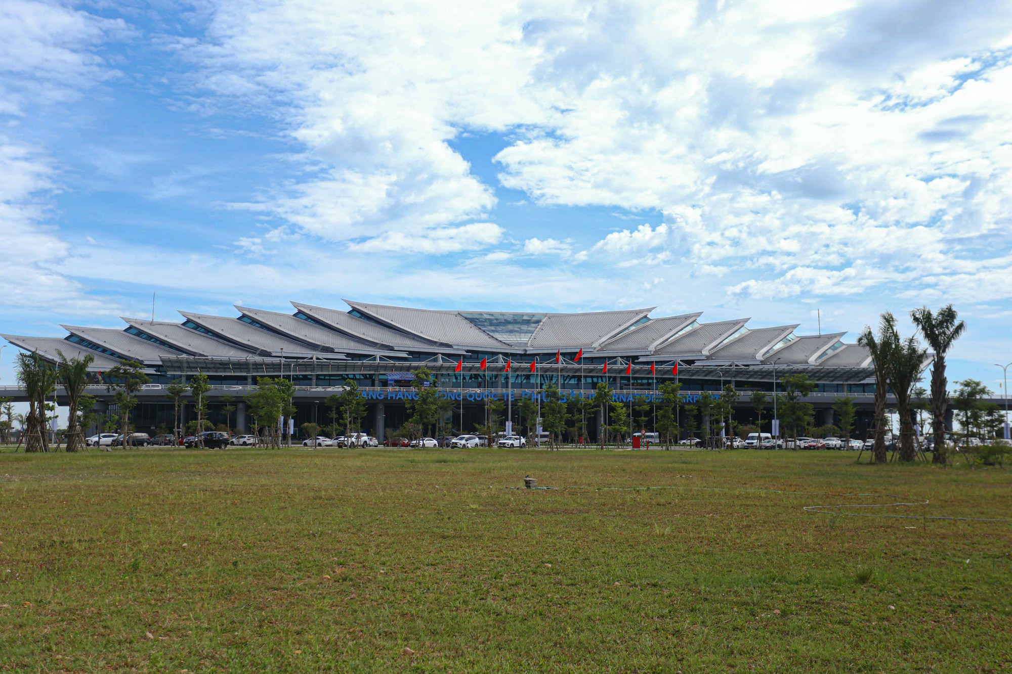 Khánh thành nhà ga sân bay 2.300 tỉ đồng, đưa Thừa Thiên – Huế 'cất cánh' - Ảnh 2.