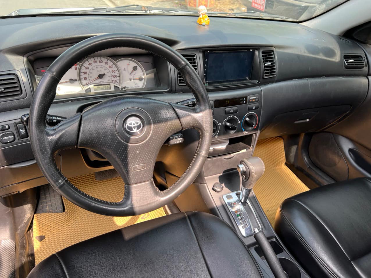 "Chất" xe khác biệt của Toyota Corolla nhập từ Mỹ, giá thua Kia Morning - Ảnh 3. "Chất" xe khác biệt của Toyota Corolla nhập từ Mỹ, giá thua Kia Morning - Ảnh 3.