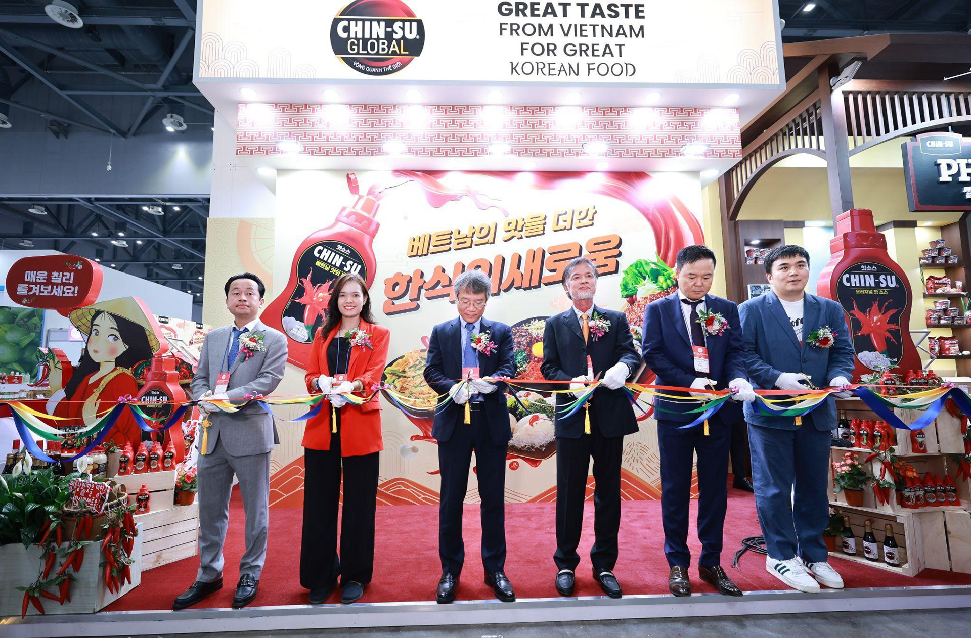 Chin-su gây ấn tượng với Bộ gia vị và Phở tại sự kiện Seoul Food 2023