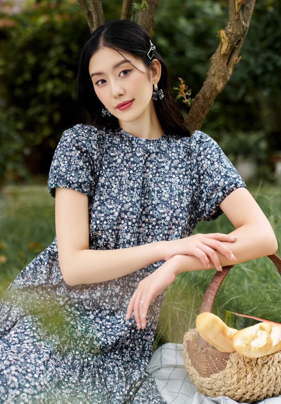 Chân váy midi dáng dài hoa nhí MORAN màu xanh trắng vintage điệu đà Hàn  Quốc mùa hè (NEW ARRIVALS 2020) - Chân váy dài | ThờiTrangNữ.vn